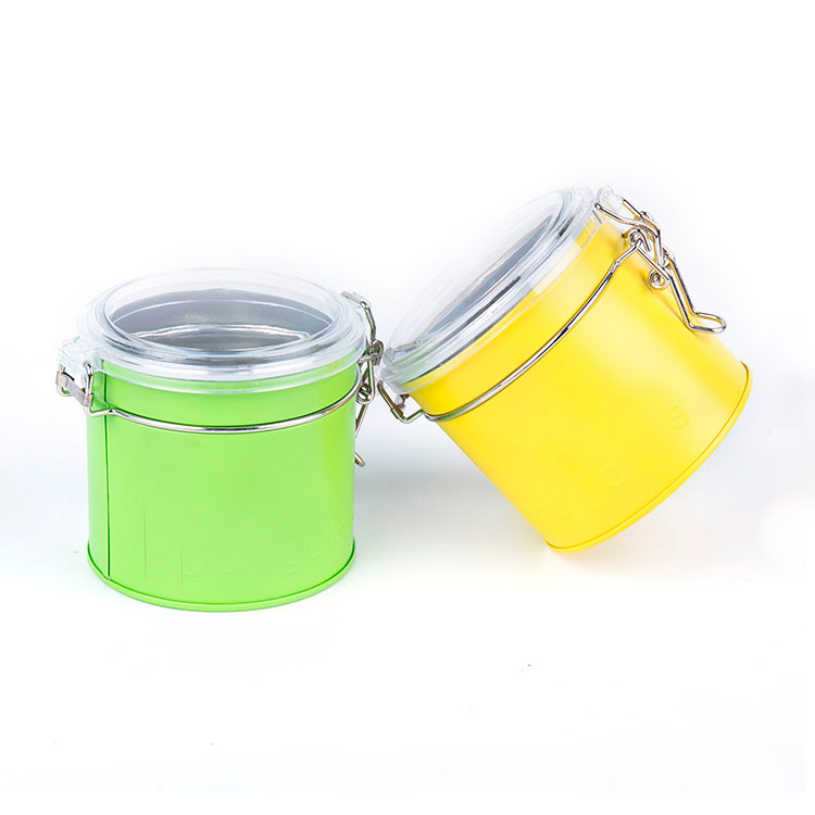 Pepper Tin Can